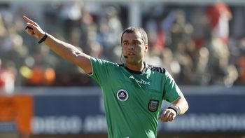 diego ceballos dirigira el desempate entre independiente y huracan por el ascenso diego ceballos dirigira el desempate entre independiente y huracan por el ascenso