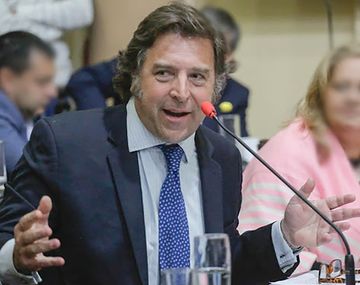 Ordenan medidas para proteger a médica que cumplió la ley de IVE y es hostigada por un ex diputado