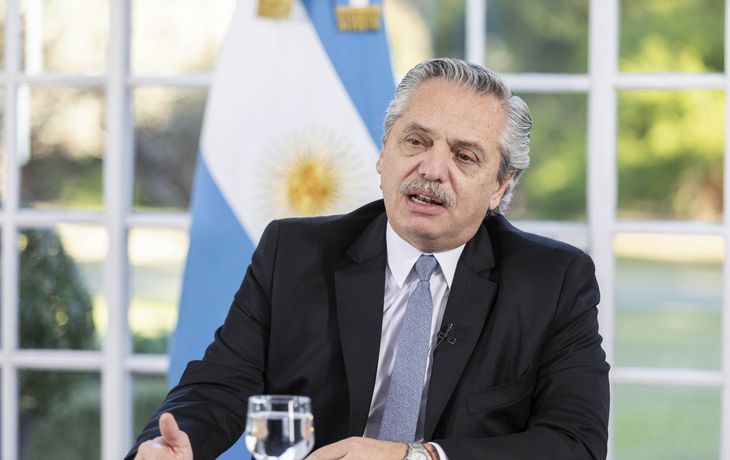 Alberto Fern&aacute;ndez