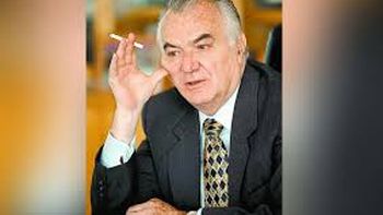 Muere en el 2012, Miguel de la Madrid, presidente de México entre 1982 y 1988. Muere en el 2012, Miguel de la Madrid, presidente de México entre 1982 y 1988.