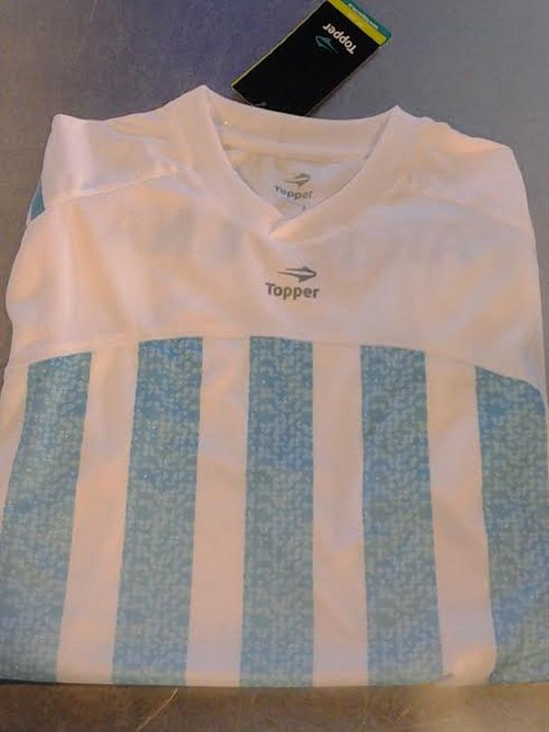Ganate una camiseta del equipo argentino de tenis de la Copa Davis con minutouno.com