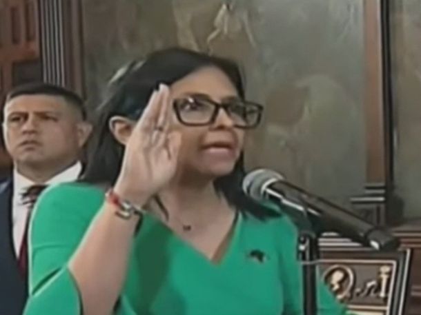 Delcy Rodríguez juró como nueva presidenta de Venezuela: Dolor por el secuestro de dos héroes