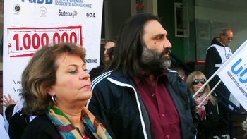 los docentes podrian volver a parar el lunes por 48 horas los docentes podrian volver a parar el lunes por 48 horas