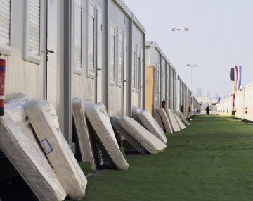 Mundial de Qatar 2022: dormir en una caja cuesta 200 euros la noche