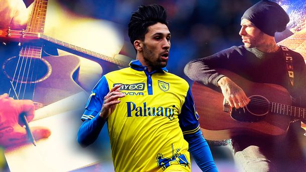 De la guitarra a los botines