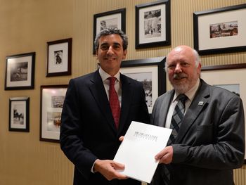 Universidades extranjeras trabajarán en la recuperación del transporte público