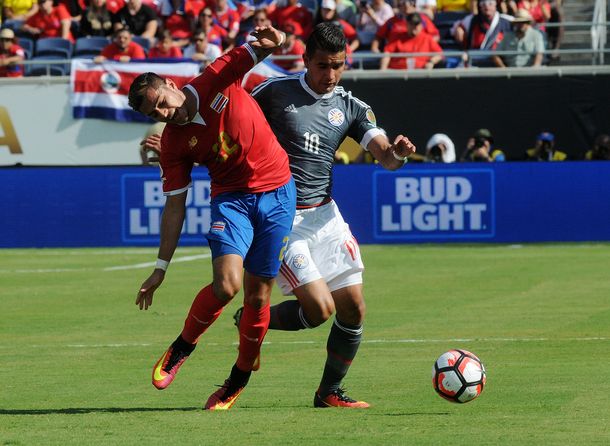Con el intenso calor como protagonista, Paraguay y Costa Rica igualaron sin goles