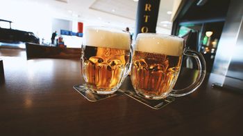 La pilsen lager, el maridaje perfecto con la fritura y la grasa La pilsen lager, el maridaje perfecto con la fritura y la grasa