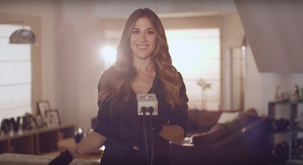 Jimena Barón en su videoclip de La tonta