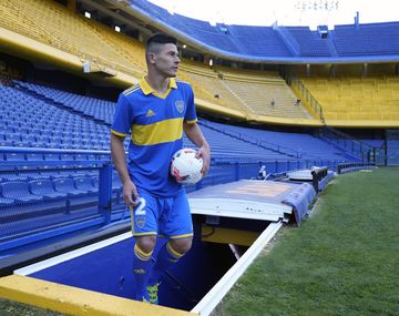 Roncaglia fue presentado en Boca: Sueño con lo que sueñan todos los hinchas