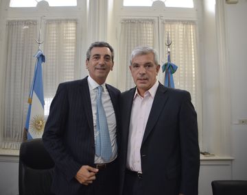 Domínguez y Randazzo encabezaron un acto en Chacabuco
