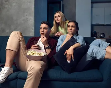 La serie de suspenso y drama que tiene escenas subidas de tono atrapantes