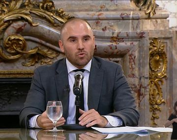 Guzmán anunció que se cumplieron las metas del acuerdo con el FMI