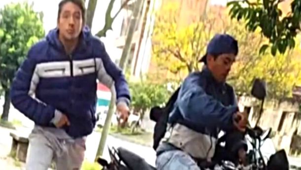 Grabó a motochorros, se viralizó el video y otra víctima los identificó: Le pegó 2 tiros a mi novio