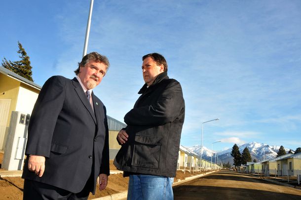 Por los robos, suspendieron al intendente Omar Goye