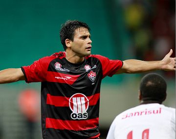 Es de familia: el primo de Messi es figura y goleador en Brasil