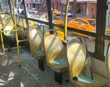 Locura en Córdoba: quiso pagar el boleto en efectivo