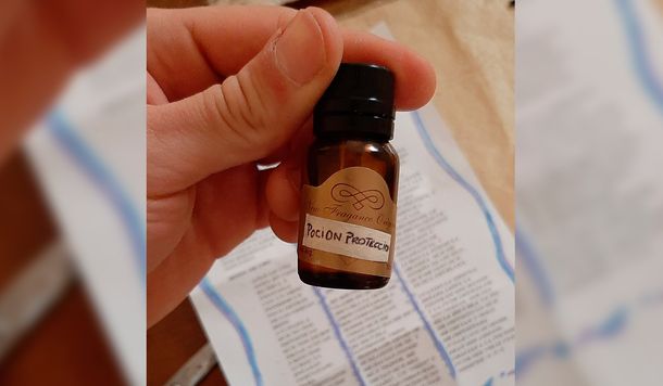 Su hermano era víctima de bullying y creó una poción mágica para protegerlo