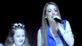 una cantante le dedico emotivo tema a los bomberos fallecidos en barracas una cantante le dedico emotivo tema a los bomberos fallecidos en barracas