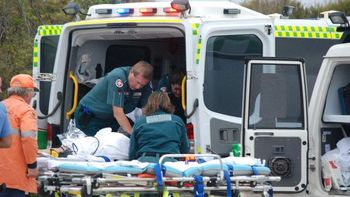 Un tiburón mató a una surfista de 17 años Un tiburón mató a una surfista de 17 años