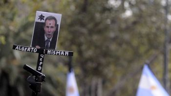 a nisman lo asesinaron, segun un dictamen del fiscal ricardo saenz a nisman lo asesinaron, segun un dictamen del fiscal ricardo saenz