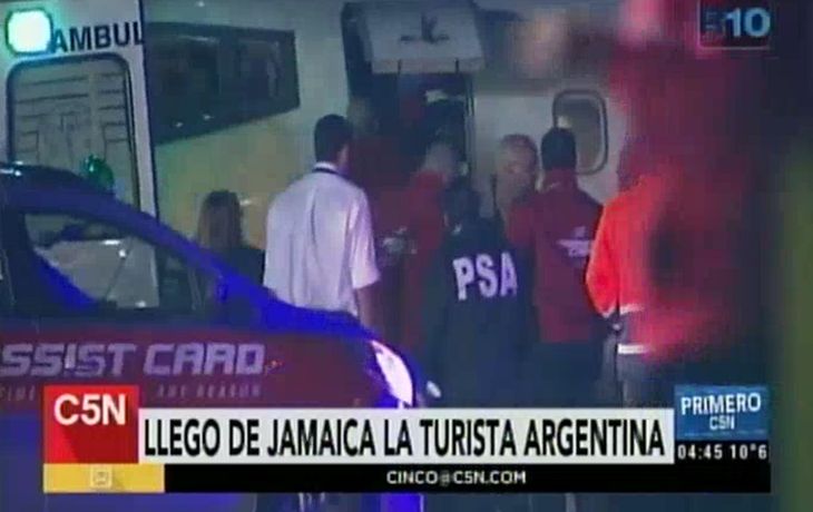 El avión que trasladó a la turista argentina desde Jamaica aterrizó en el país