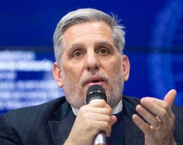 Julián Curi.