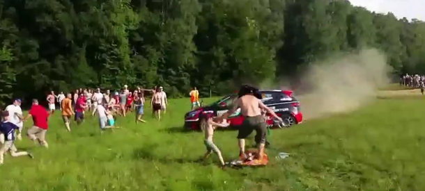 VIDEO: En cámara lenta, un padre salvó a su hijo de la muerte