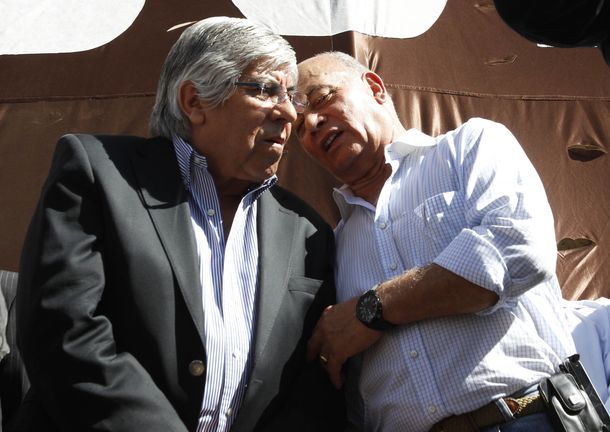 Sigue la novela de  Moyano y la CGT: se postula Momo Venegas para sucederlo