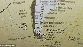 un globo terraqueo britanico llama malvinas a las islas un globo terraqueo britanico llama malvinas a las islas