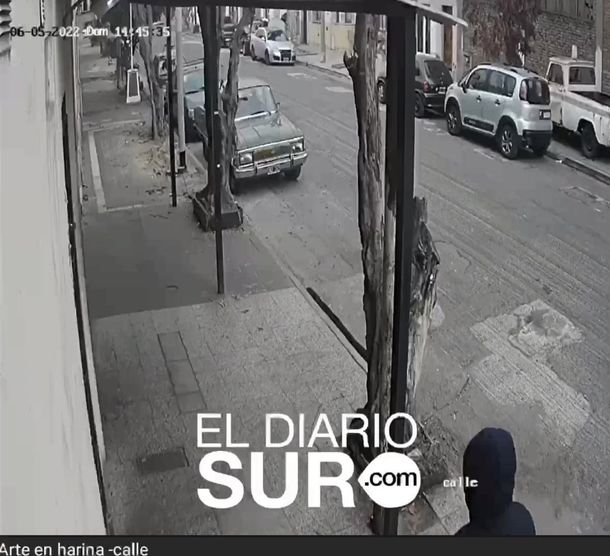 Le robaron el Falcon verde y marcharon para recuperarlo