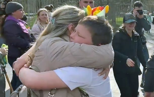 Ucrania: volvieron 31 chicos después de haber estado deportados en Rusia