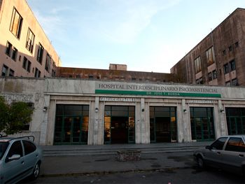 Procesan a 6 profesionales del Borda por abandono de persona seguido de muerte