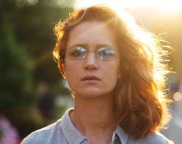 Con un clima hostil y cargada de dramatismo, esta serie de ocho episodios es una de las sensaciones de Netflix.&nbsp;