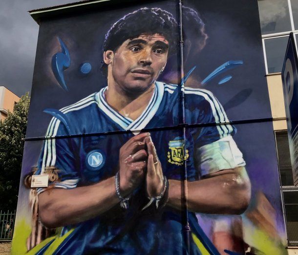 Una calle en Pompeya llevará el nombre de Diego Maradona