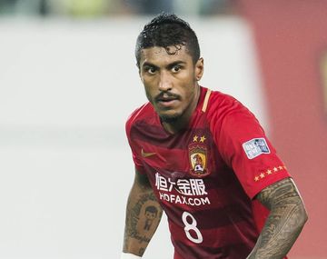 Paulinho podría llegar a Barcelona desde China por 40 millones de euros