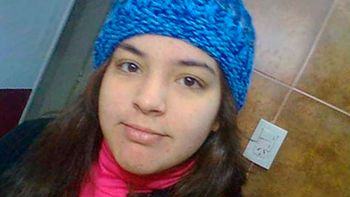 ¿donde esta dana? estoy bien, no me busques, dijo la nena a la mama ¿donde esta dana? estoy bien, no me busques, dijo la nena a la mama