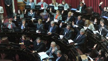 el senado aprobo el proyecto que busca proteger los dolares del banco central el senado aprobo el proyecto que busca proteger los dolares del banco central