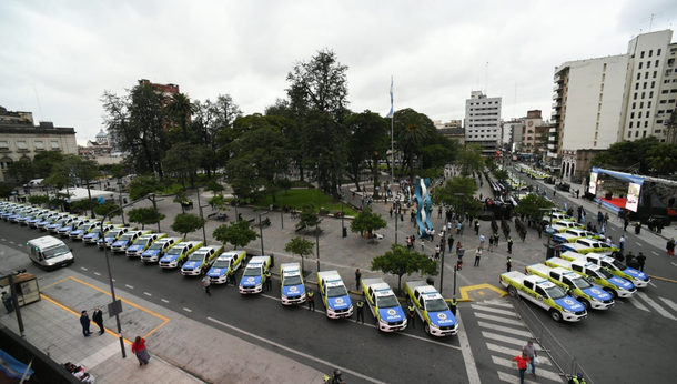 Tucumán: Nación entregó 100 camionetas 0km para mejorar la seguridad