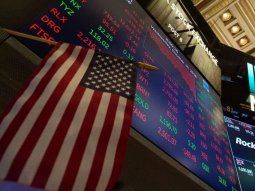 Las acciones argentinas caen hasta 5% en Wall Street