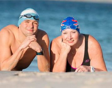 Argentino y una británica unieron las Malvinas