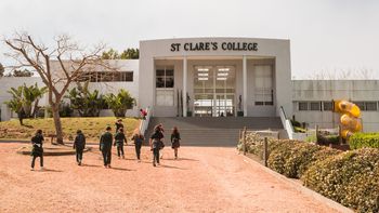 El St. Clares College, una oferta educativa de calidad en Punta del Este, que muestra el cambio de paradigma de un destino que dejó de ser sólo turístico. El St. Clares College, una oferta educativa de calidad en Punta del Este, que muestra el cambio de paradigma de un destino que dejó de ser sólo turístico.