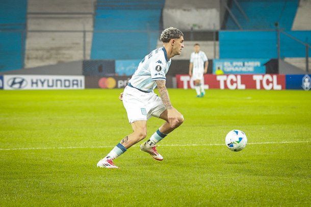 Racing descontó en el final pero no alcanzó: cayó ante Bucaramanga por 2-1 en Copa Libertadores