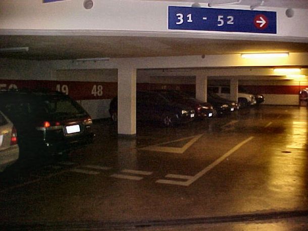 Estacionamiento subterraneo u finis terra