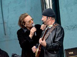 U2