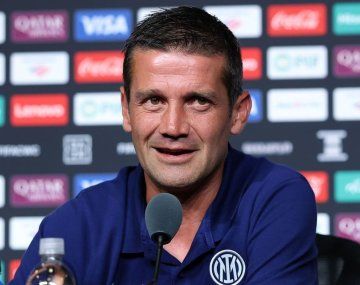 Chivu anticipó el cruce con River: la supuesta ventaja física y el futuro de Mastantuono