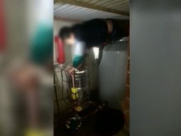 Un jefe narco se escondió de la policía en un tanque de agua pero lo pescaron
