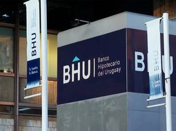 las voces a favor y en contra de la fusion del bhu con el brou las voces a favor y en contra de la fusion del bhu con el brou