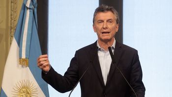 aunque la inflacion no cede macri insiste: el segundo semestre va a ser mejor, creanme aunque la inflacion no cede macri insiste: el segundo semestre va a ser mejor, creanme