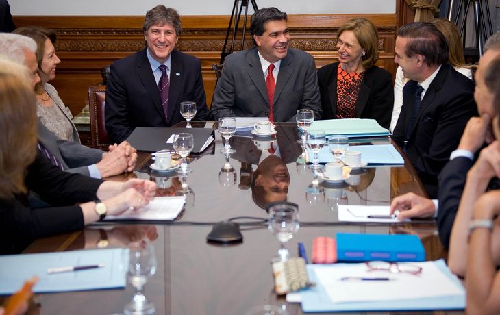 Primer informe de gestión de Capitanich ante el Senado